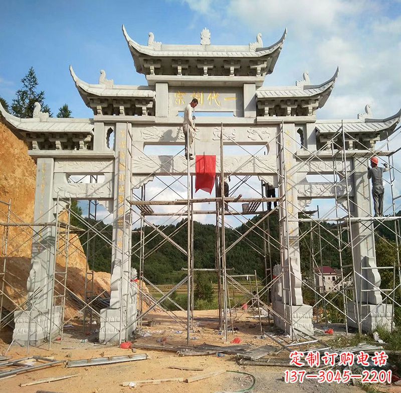 辽阳临高石雕牌坊公园,让您找到最好的牌坊雕塑