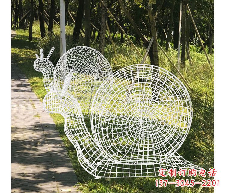 辽阳精致镂空不锈钢蜗牛雕塑