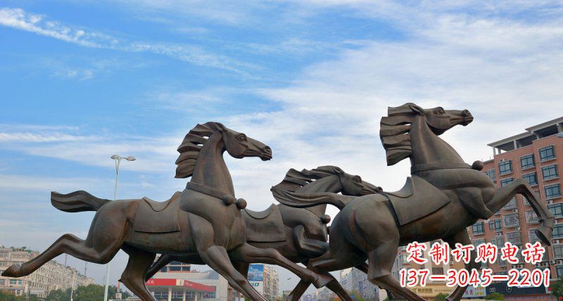辽阳马广场动物铜雕塑,精致细腻魅力无穷