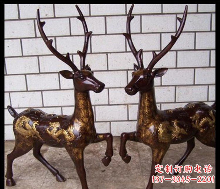 辽阳中领雕塑梅花鹿玻璃钢动物雕塑是一款造型精…