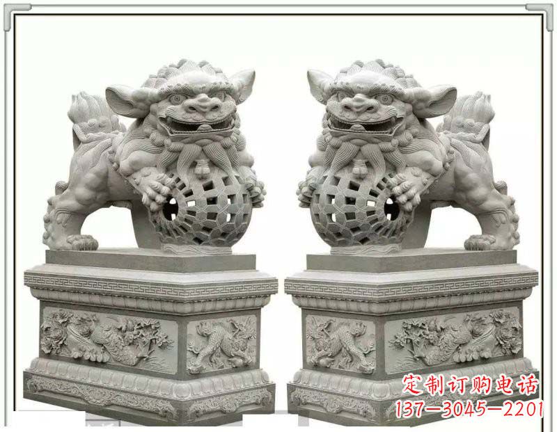 辽阳门口南方狮子石雕