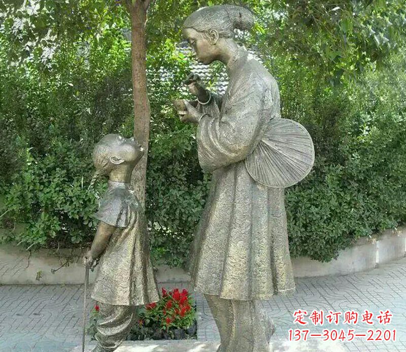 辽阳用浓浓母爱温暖心中的母亲雕塑