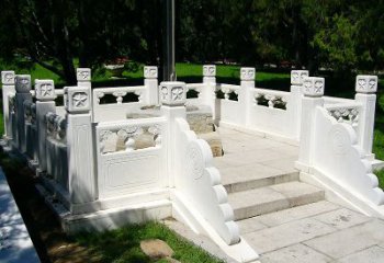 辽阳汉白玉校园国旗台，雕刻精美精致