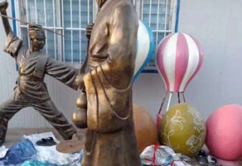 辽阳传承中医华佗的传奇—华佗名医铜雕