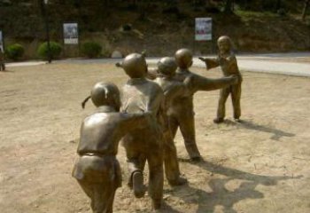 辽阳珍贵传统，中领雕塑老鹰抓小鸡铜雕