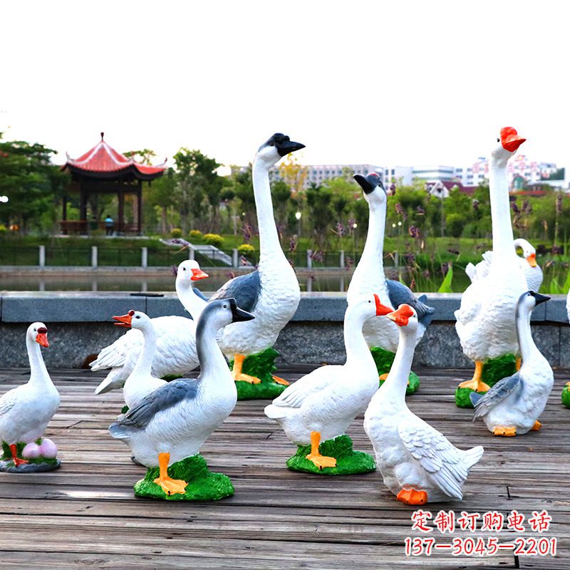 辽阳高端铜质农场天鹅雕塑