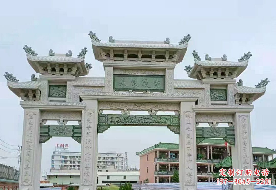 辽阳牌坊的石雕牌楼