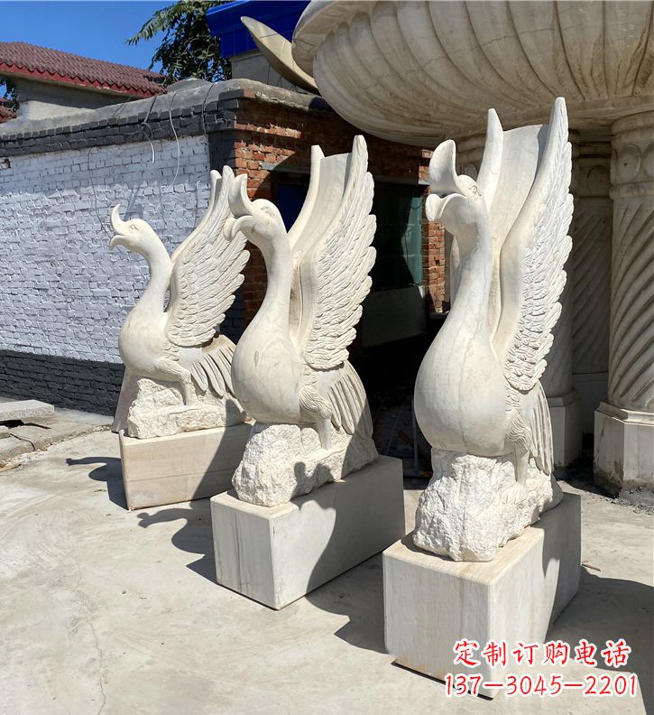 辽阳金羽天鹅雕塑,给您的公园带来浪漫景致
