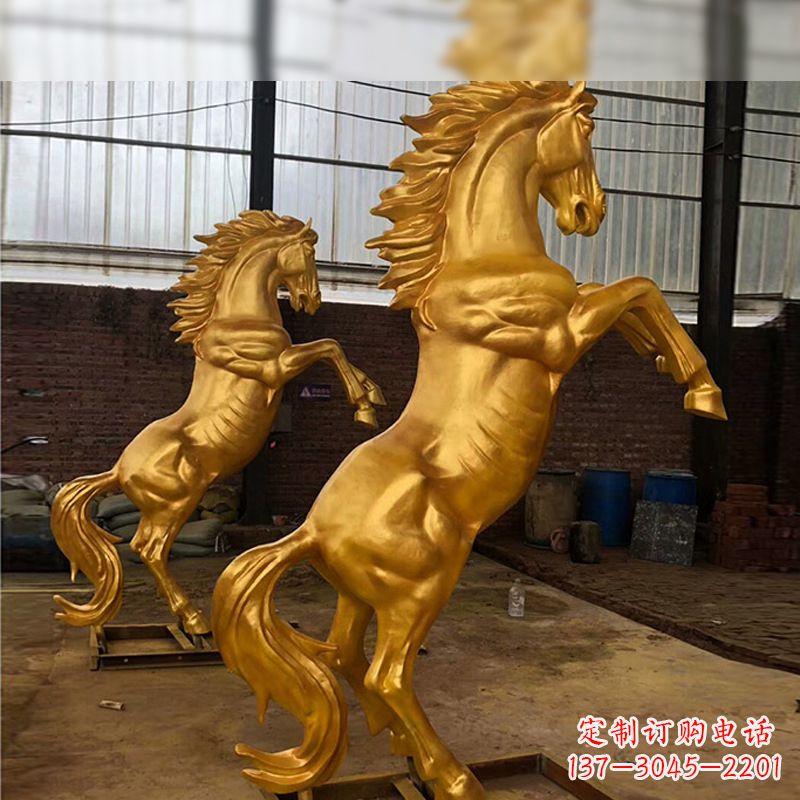 辽阳精美马雕塑,精锐漆金马儿