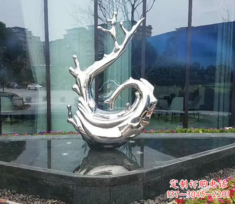 辽阳炫耀雕塑——不锈钢火苗抽象雕塑