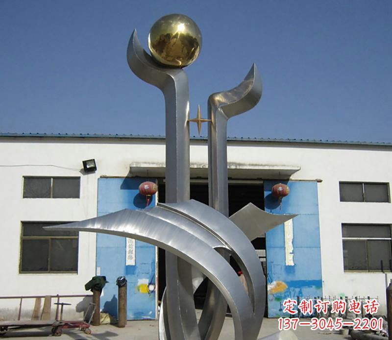 辽阳企业不锈钢树叶手托球景观雕塑