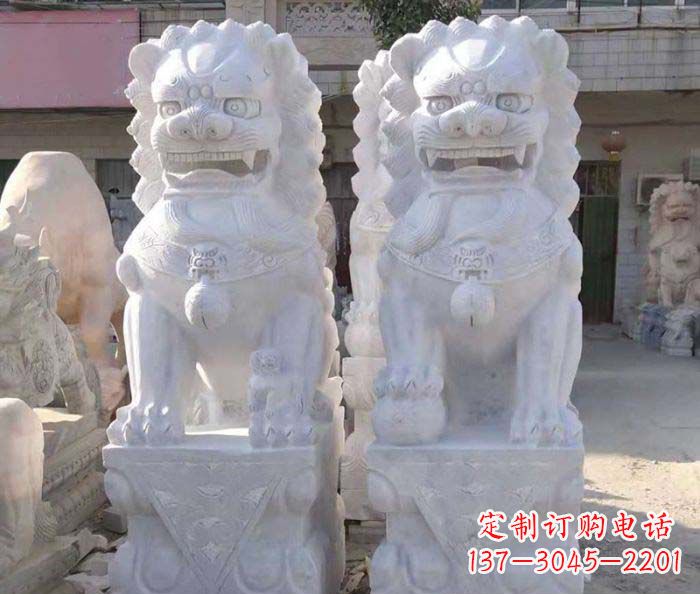 辽阳象征勇气的大理石狮子石雕