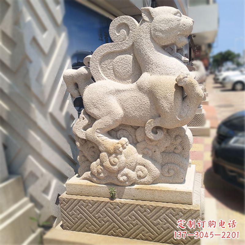 辽阳青龙白虎现代雕塑