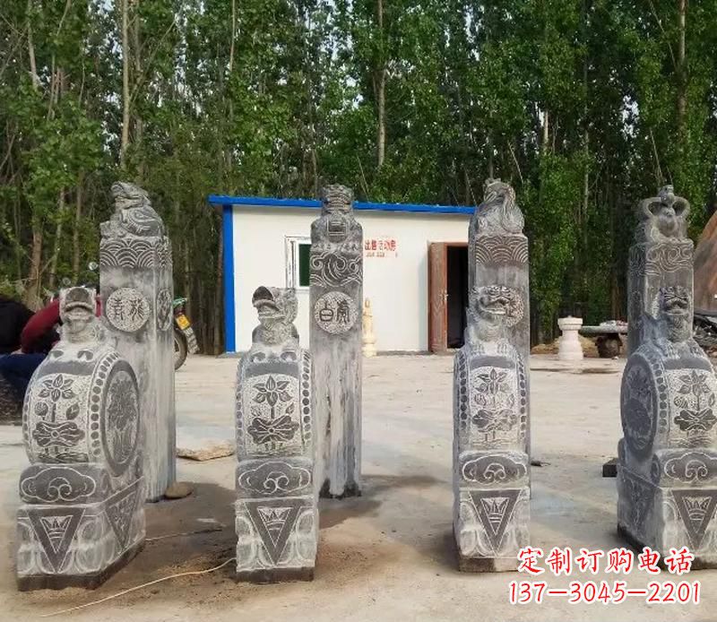 辽阳青石抱鼓石门墩雕塑