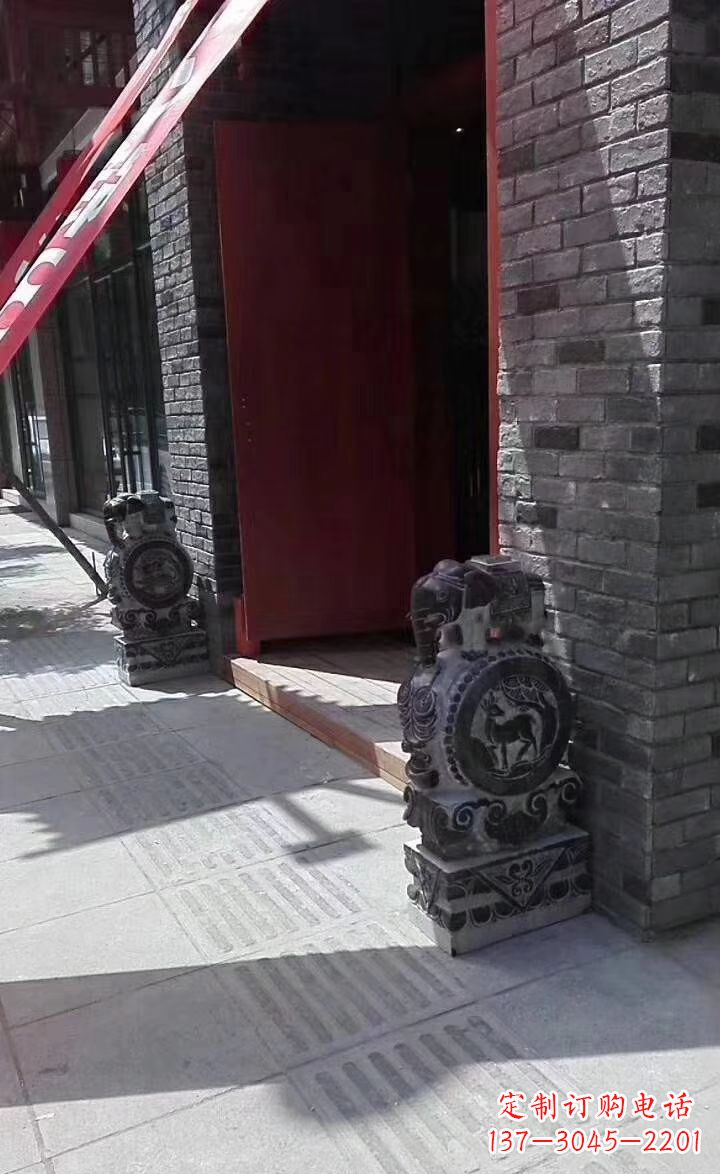 辽阳青石雕刻大象门墩抱鼓石