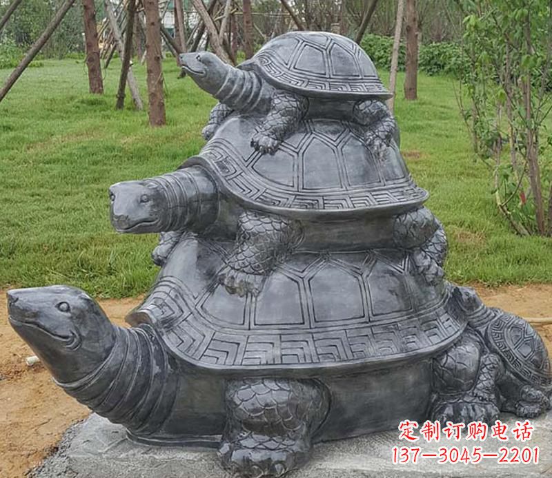辽阳青石海龟母子雕塑