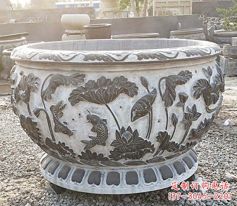 辽阳荷花雕塑,迎宾之礼