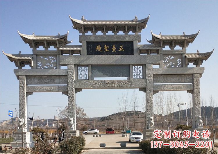 辽阳青石牌坊雕刻