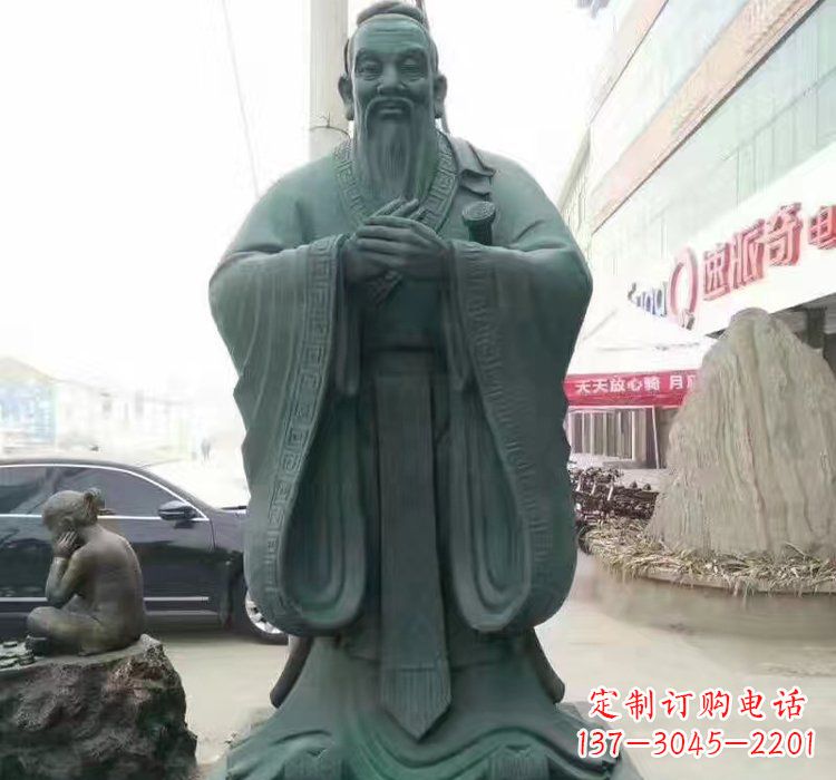 辽阳精美的青铜孔子雕像