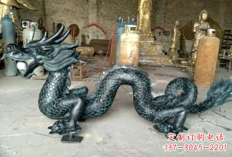 辽阳青铜龙戏珠