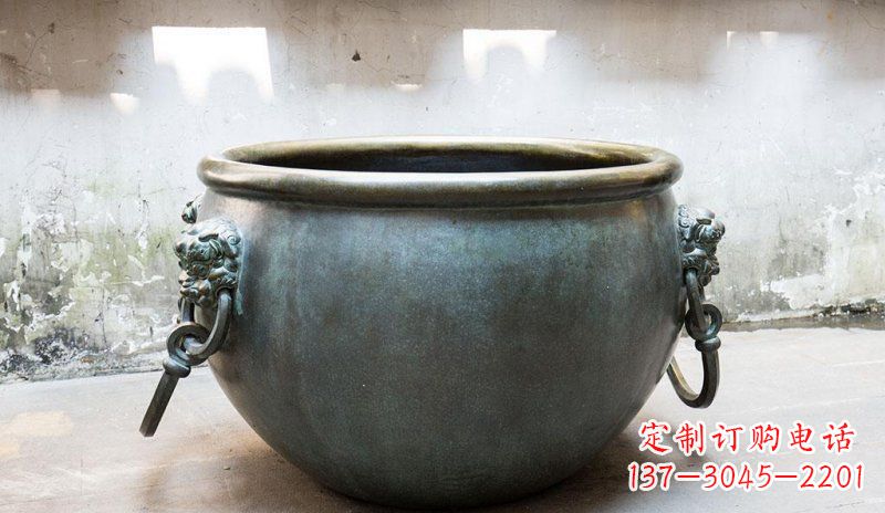 辽阳精美青铜水缸雕塑,赏心悦目