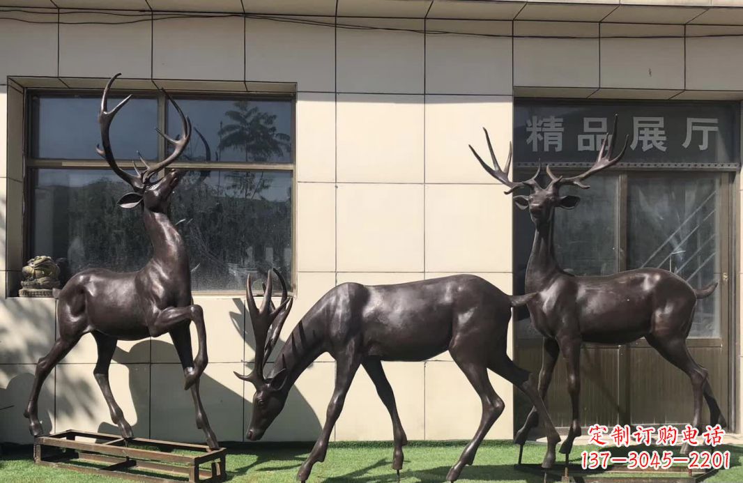 辽阳群鹿铜雕塑