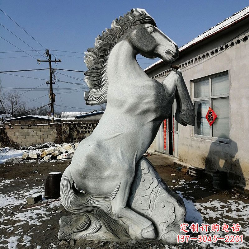 辽阳艺术品呈献——人立而起的马儿石雕