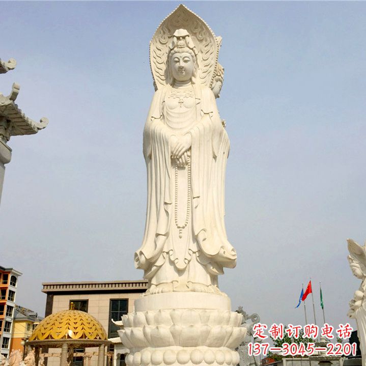 辽阳中领雕塑:观音三面佛像雕塑