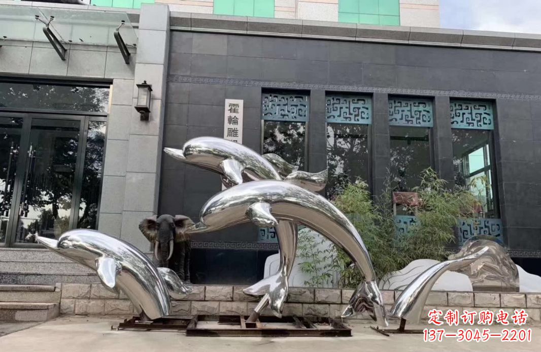 辽阳高端定制不锈钢海豚雕塑