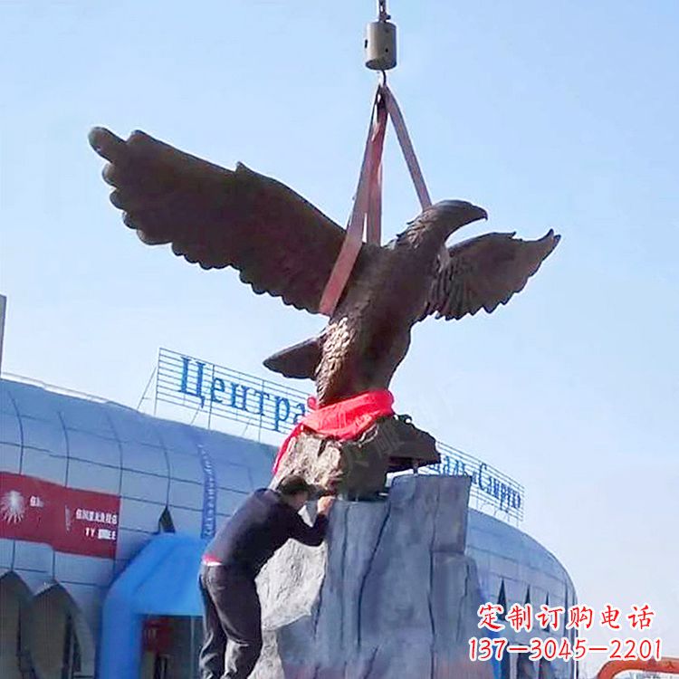 辽阳商场企业大型老鹰铜雕景观