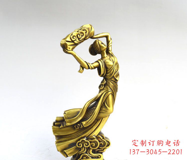 辽阳传承古老神话的女娲雕塑