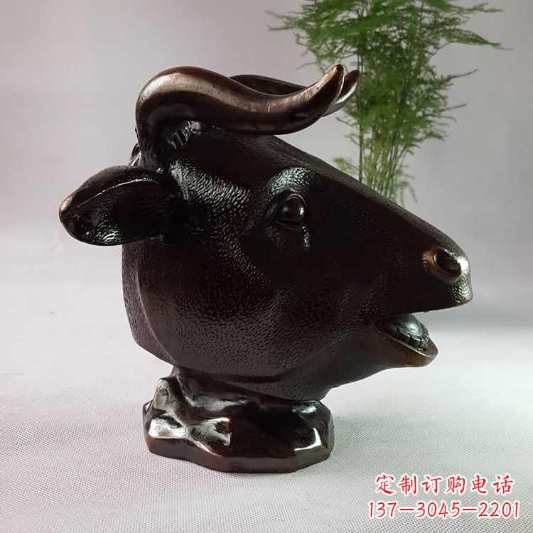 辽阳铸铜牛的雕塑,尽显您的牛年风采