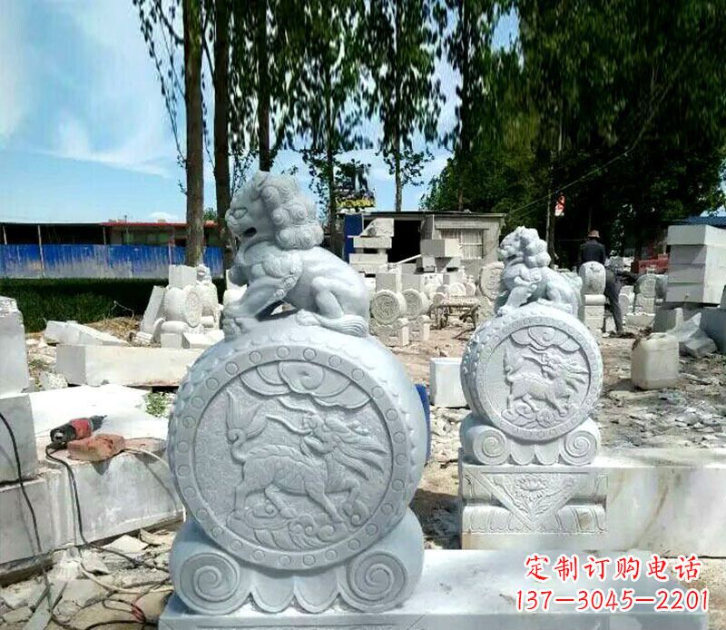 辽阳狮子抱鼓石招财门墩石雕,铸就心愿