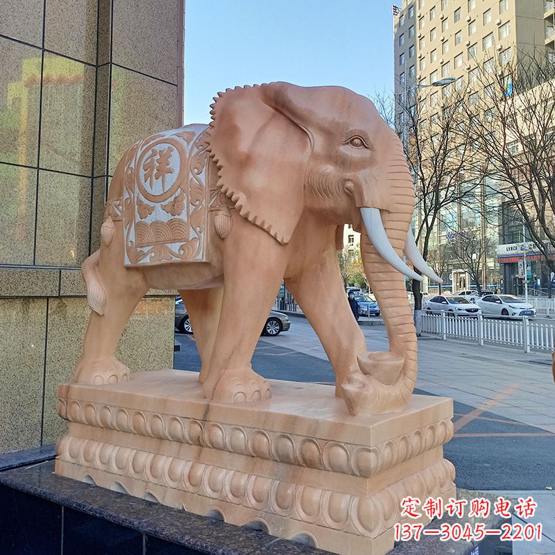 辽阳真实神圣的大象雕塑