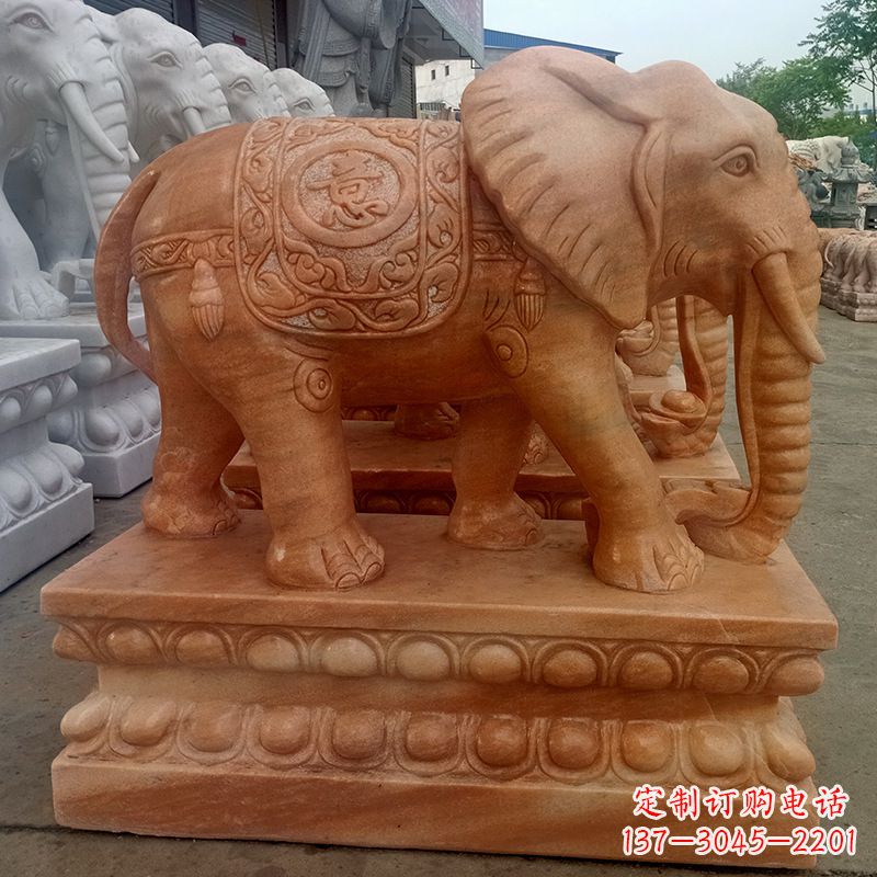 辽阳大象雕塑,深邃而神秘