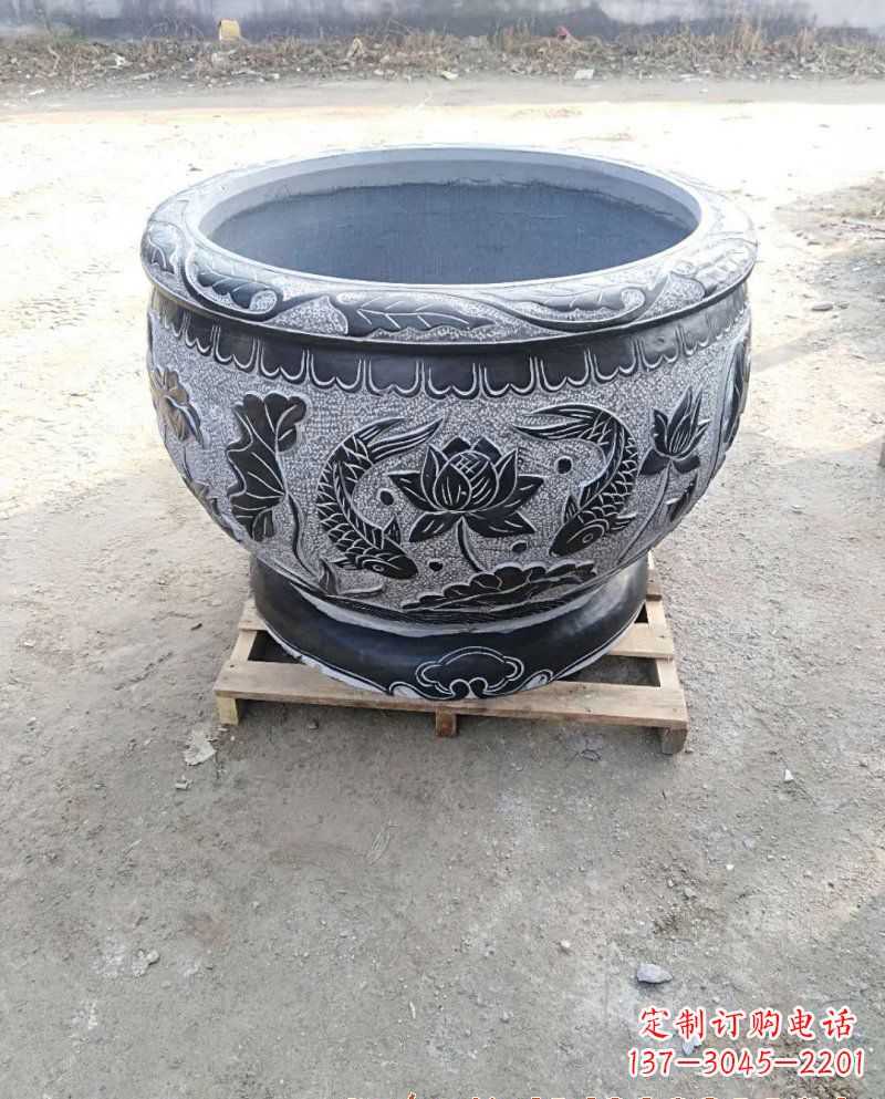 辽阳独特雕花盆,精美别致的家庭装饰