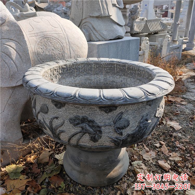 辽阳花盆雕塑,独特灵动,立体造型精美
