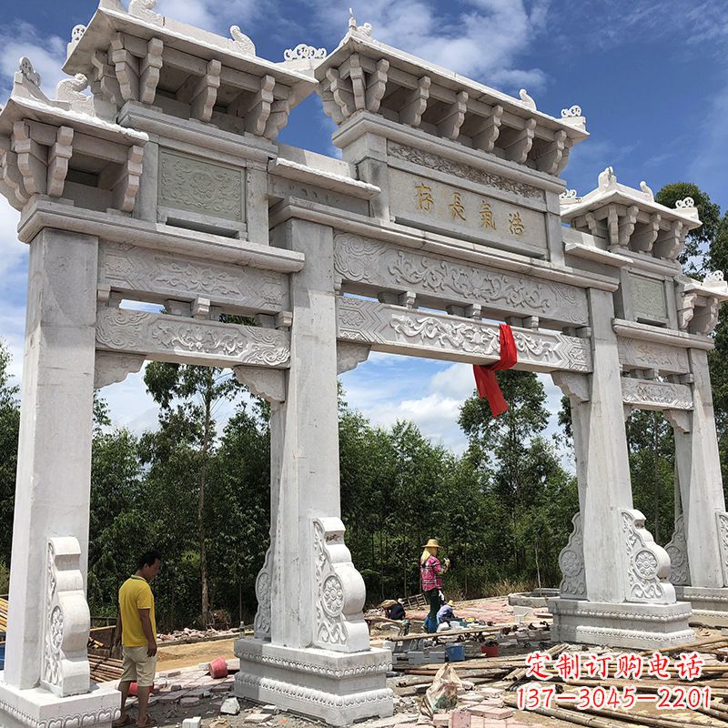 辽阳石雕牌坊陵墓
