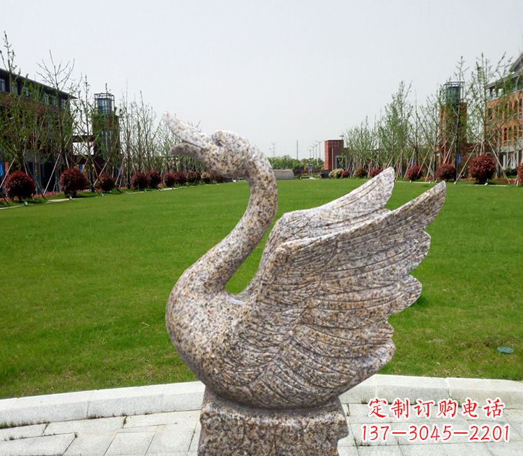 辽阳优雅迷人的天鹅雕塑