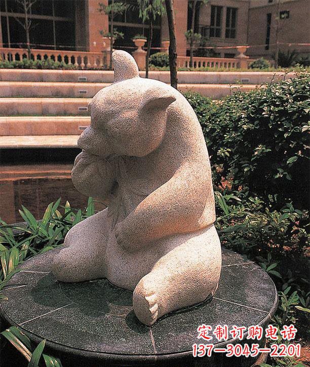 辽阳石雕熊猫