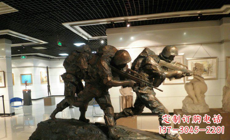 辽阳士兵突击战士铜雕
