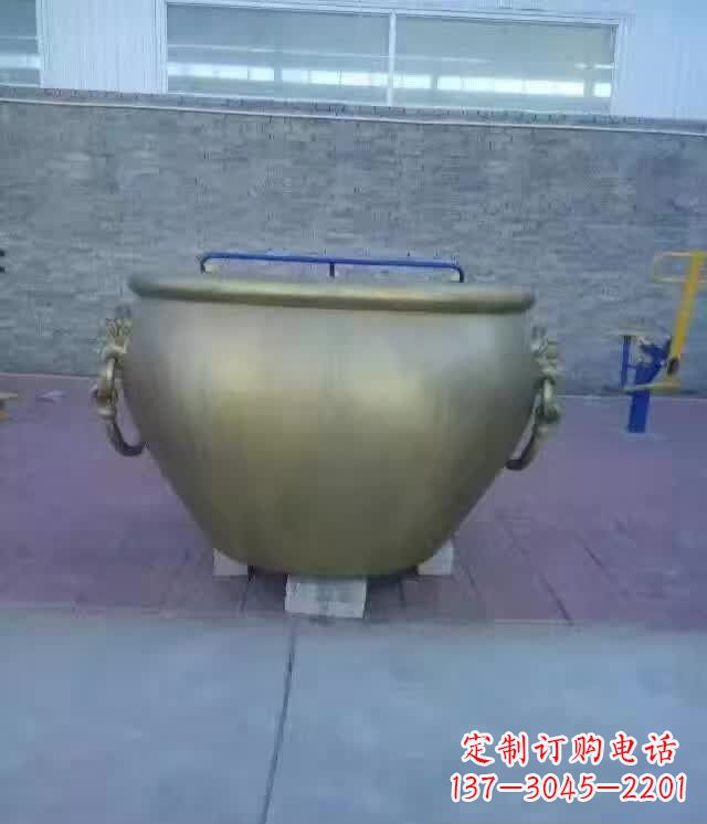 辽阳水缸铜雕塑