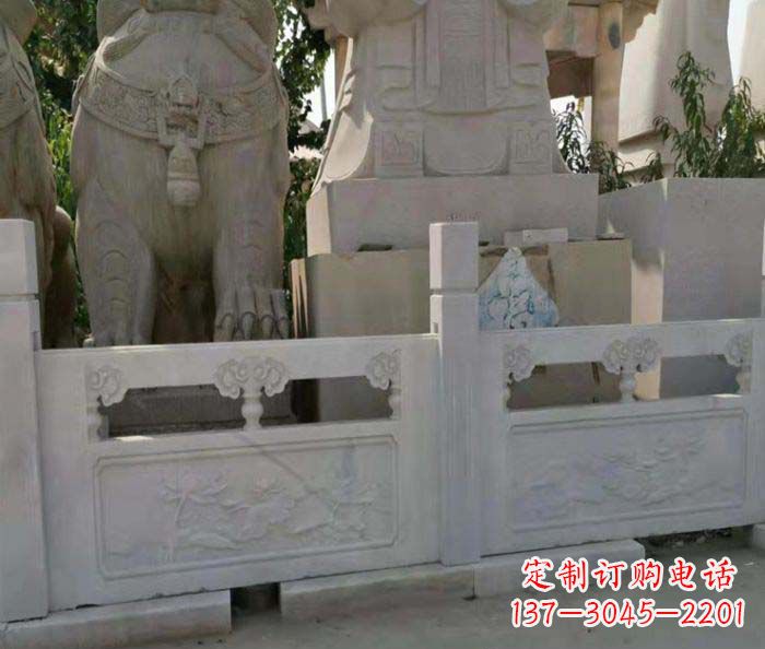 辽阳寺庙景观汉白玉石浮雕栏板