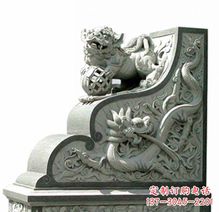 辽阳寺庙景观玩绣球狮子石雕门墩