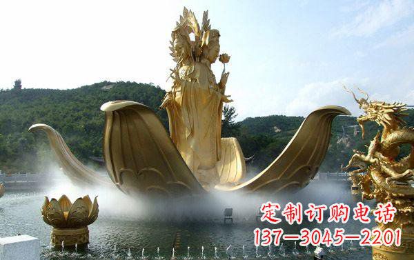 辽阳寺庙三面观音雕像