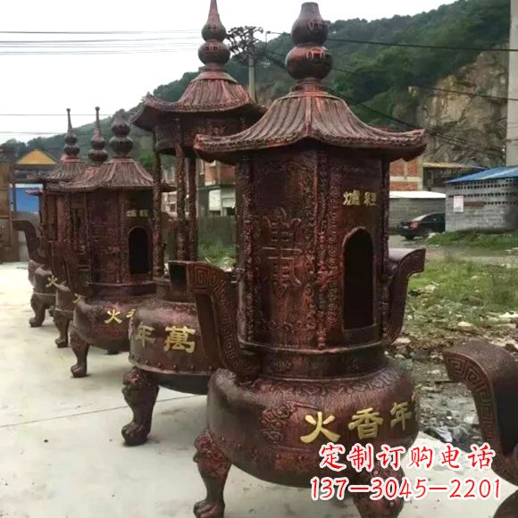 辽阳寺庙铜香炉雕塑