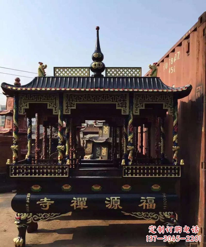 辽阳寺庙香炉铜雕 (2)