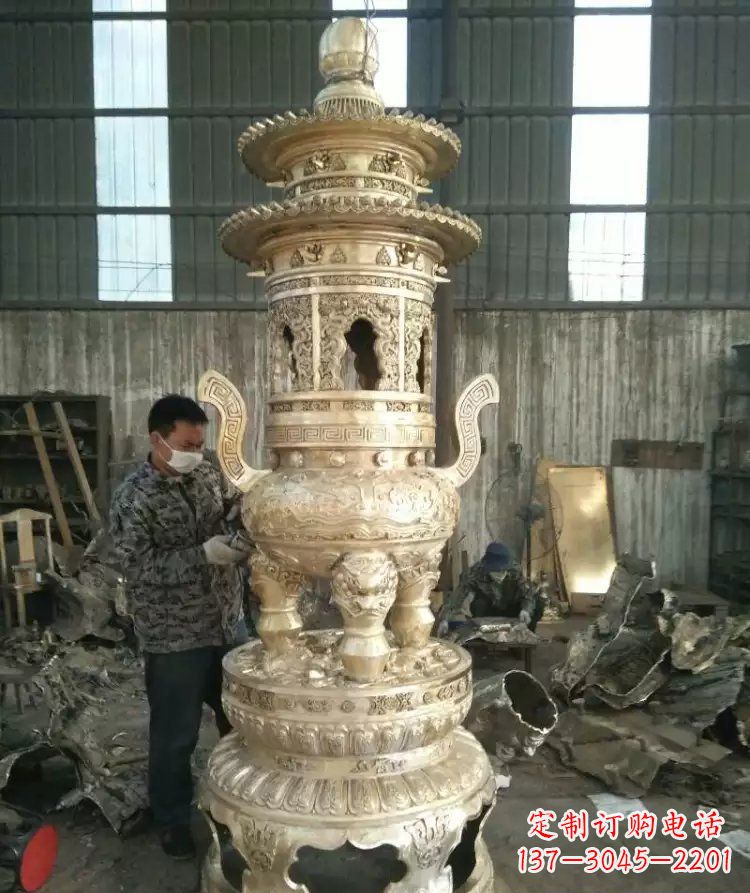 辽阳寺庙香炉铜雕 (5)