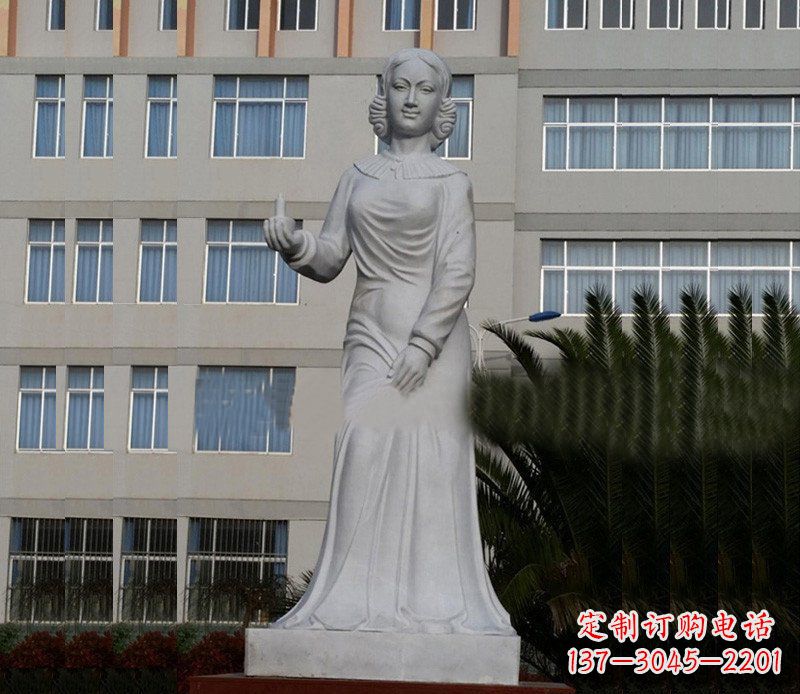 辽阳提灯天使弗洛伦斯·南丁格尔石雕 (2)