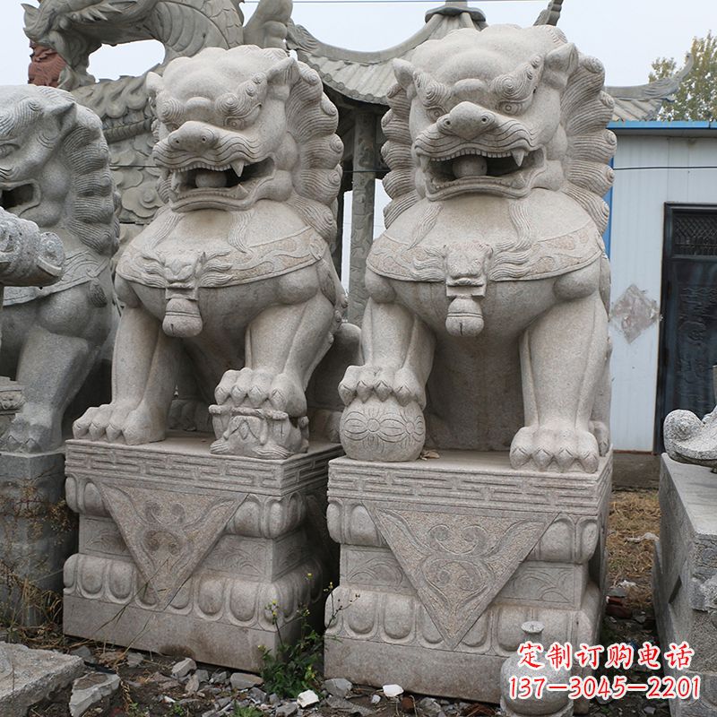 辽阳天安门狮子石雕塑